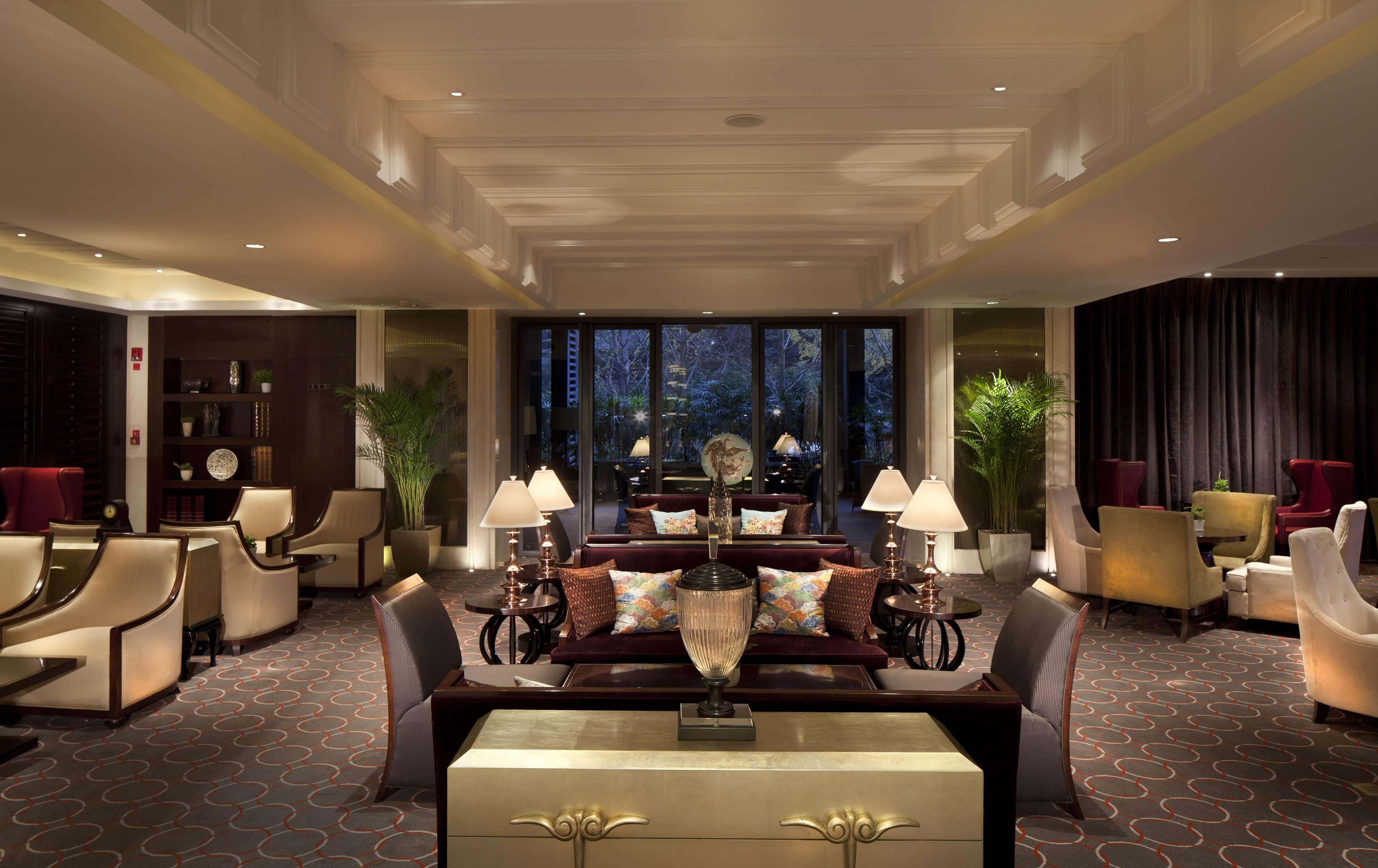 Hotel Doubletree By Hilton Chongqing - Guanyinqiao Railway Station Exterior foto