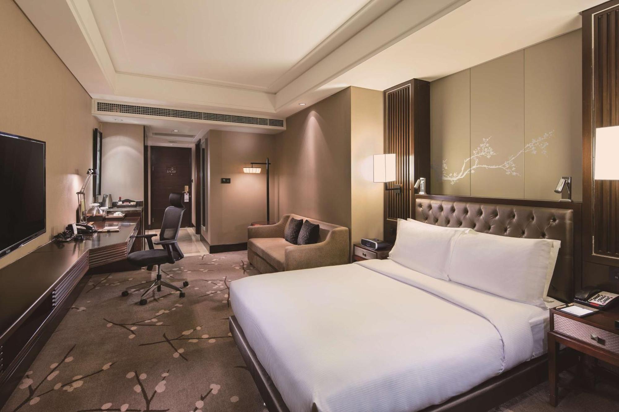 Hotel Doubletree By Hilton Chongqing - Guanyinqiao Railway Station Exterior foto