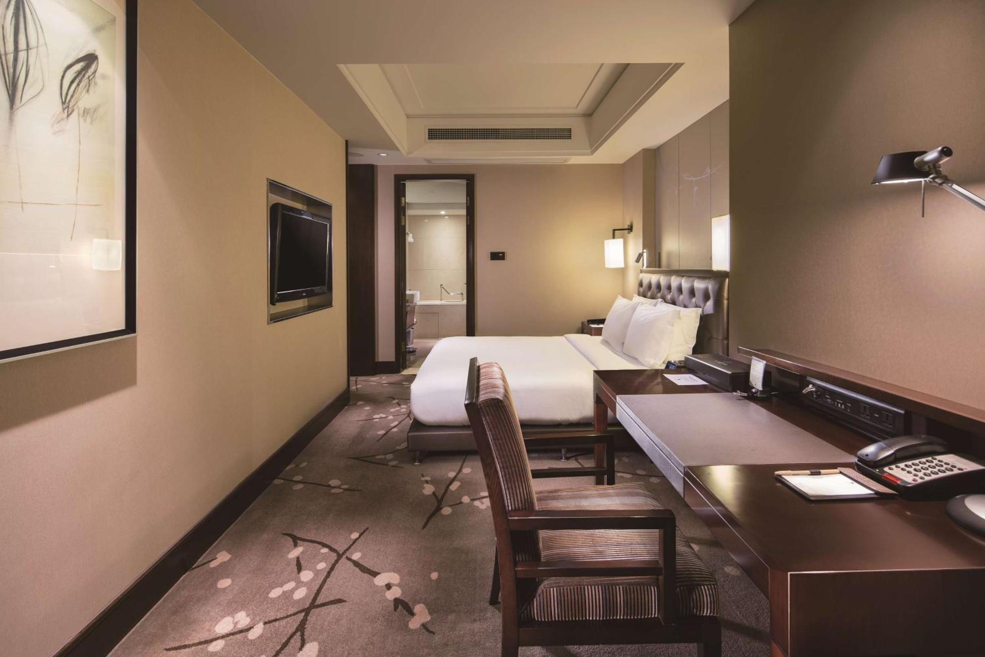 Hotel Doubletree By Hilton Chongqing - Guanyinqiao Railway Station Exterior foto