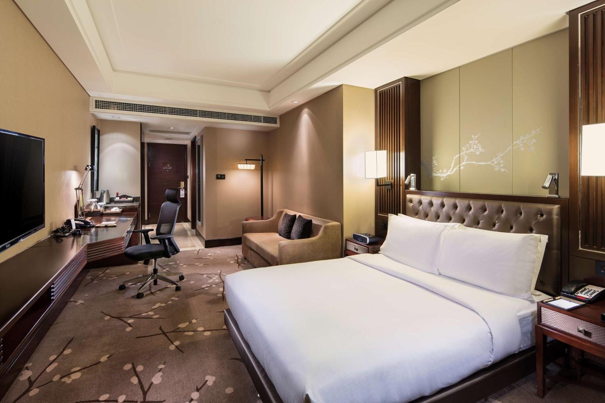 Hotel Doubletree By Hilton Chongqing - Guanyinqiao Railway Station Exterior foto